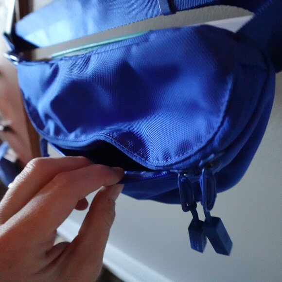 Baboon to the Moon Full Size Fanny Pack 3L Womens Crossbody Belt Bag Blue - Picture 4 of 9